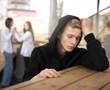 Przemoc rówieśnicza. Jak rozpoznać, że twoje dziecko cierpi?
