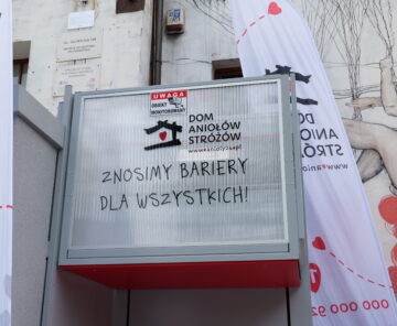 No i jest! Nowa winda w Domu Aniołów Stróżów